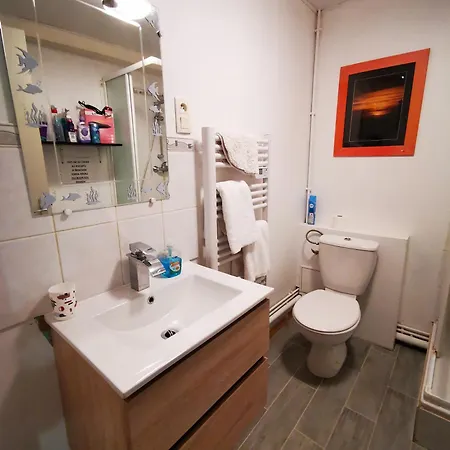 Le Longchamp Apartment